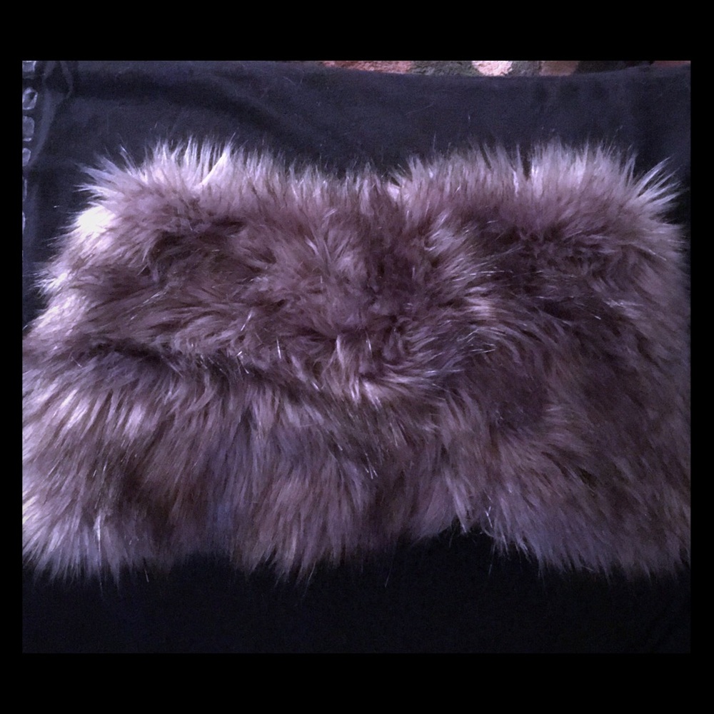 ⭐️ Dark Gray Faux Fur Thick Collar Infinity Scarf